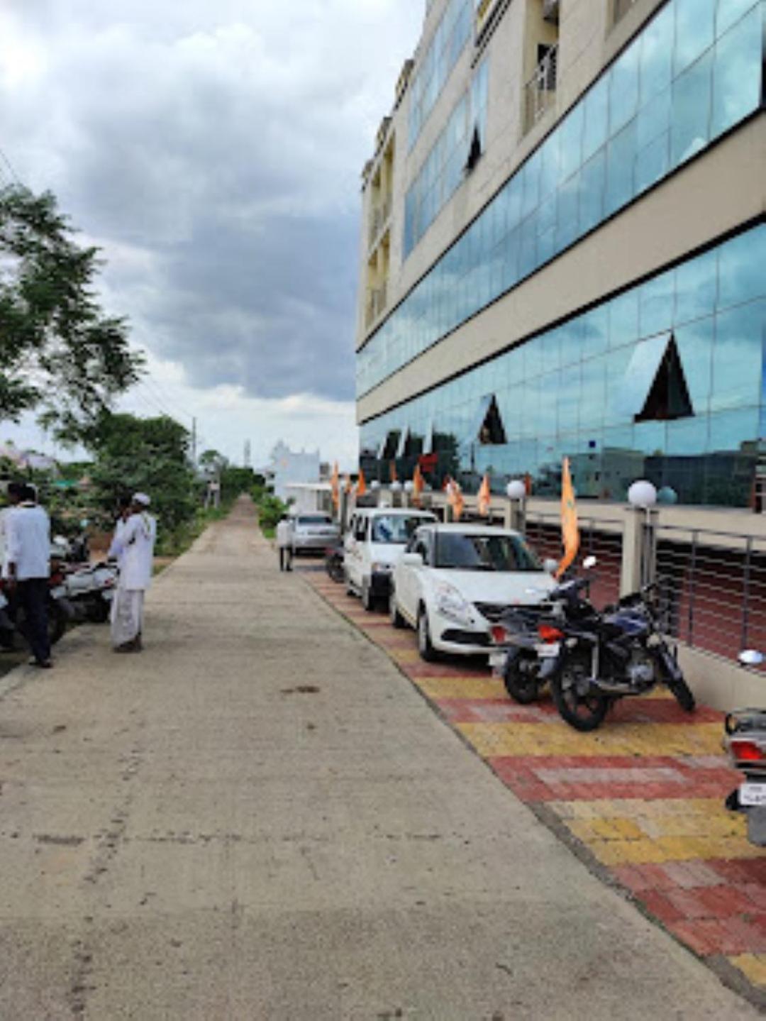 Hotel Hariram Tower Wardha Exterior foto